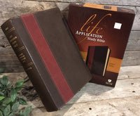 HCSB Life Application Study Bible (TuTone, Brown/Tan, Leatherlike)